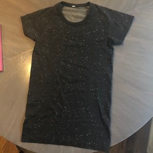 Lululemon swiftly tech short sleeve